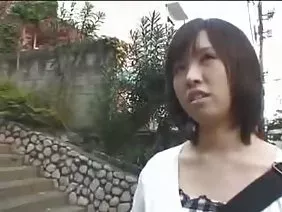 麵包店出現令人討厭的情況 - 麵包師約翰尼辛茲以種馬的熱情炸他的同事，將一名成員放入陰部，就像一隻地獄般的嘴巴，在地上吞下一個長長的帶子兒的器具。戀人為了唯一的目的而變得性交，這可能不適合許多顧客，因為整個精子倒塌的企業家夫婦用來創造烹飪世界中最特別的填充。令人討厭的混蛋想要用精液填充巧克力卷，真的，比嘲弄麵包店產品更令人作嘔的東西，人們的榮譽是無法想像的。烘烤。法律信件的僕人制服中的那位年輕女士如此迅速地從反恐產品中搶走了他的欺負同謀甚至沒有時間發出警告。男朋友試圖警告豐滿的警察關於精子充盈，他媽的麵包師發出一聲癢癢的笑聲，然後嫉妒的激情在商店櫃檯上發出如此激烈的性行為，之後他的情婦會羞於接近他。混蛋是幸運的，他立刻乾了警察，麵包師，兩隻小雞竟然是真正的火在床上，而不是一些害羞的rokhli谁愿意在傳教士的位置給農民！