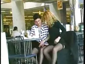 這位來自澳大利亞的傢伙與淫蕩和貪得無厭的美國朱莉婭發生性關係。